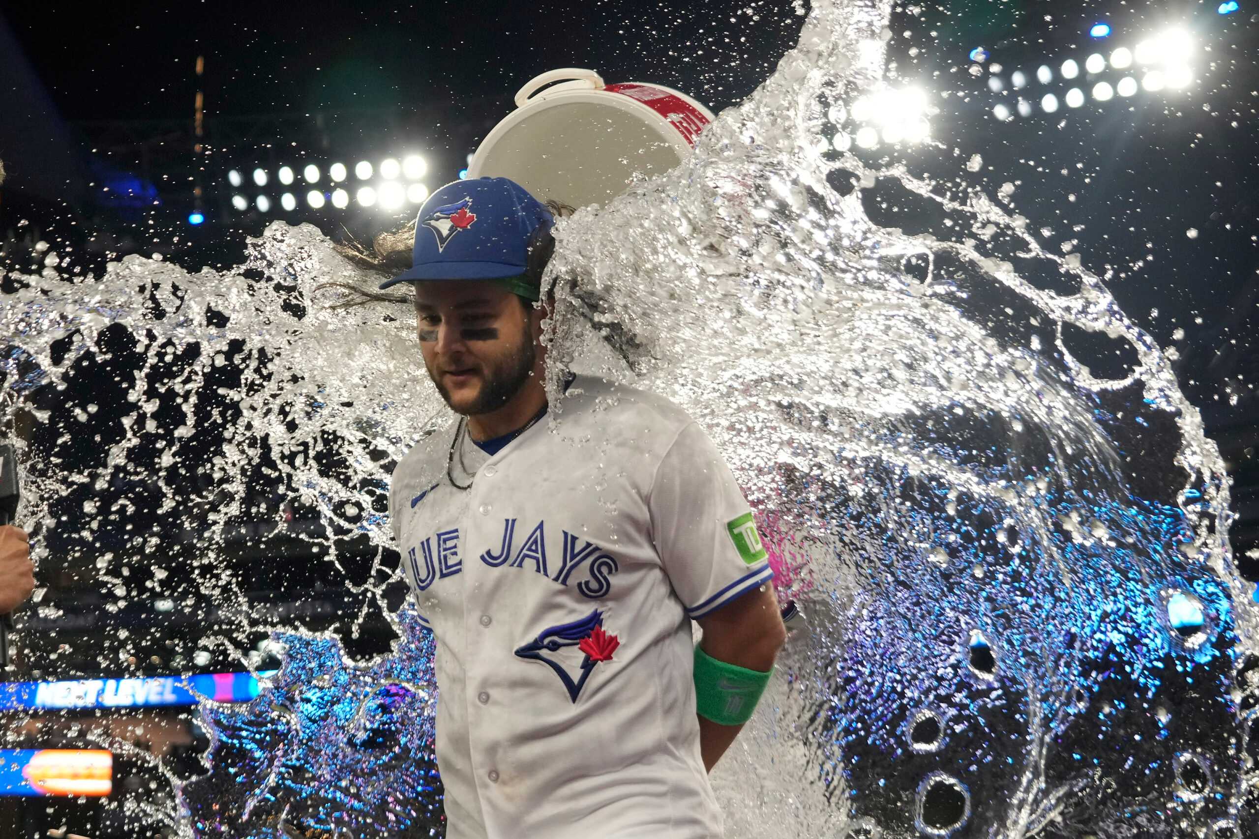 Vladimir Guerrero Jr. named Blue Jays representative for 2023 Roberto  Clemente Award - BlueJaysNation