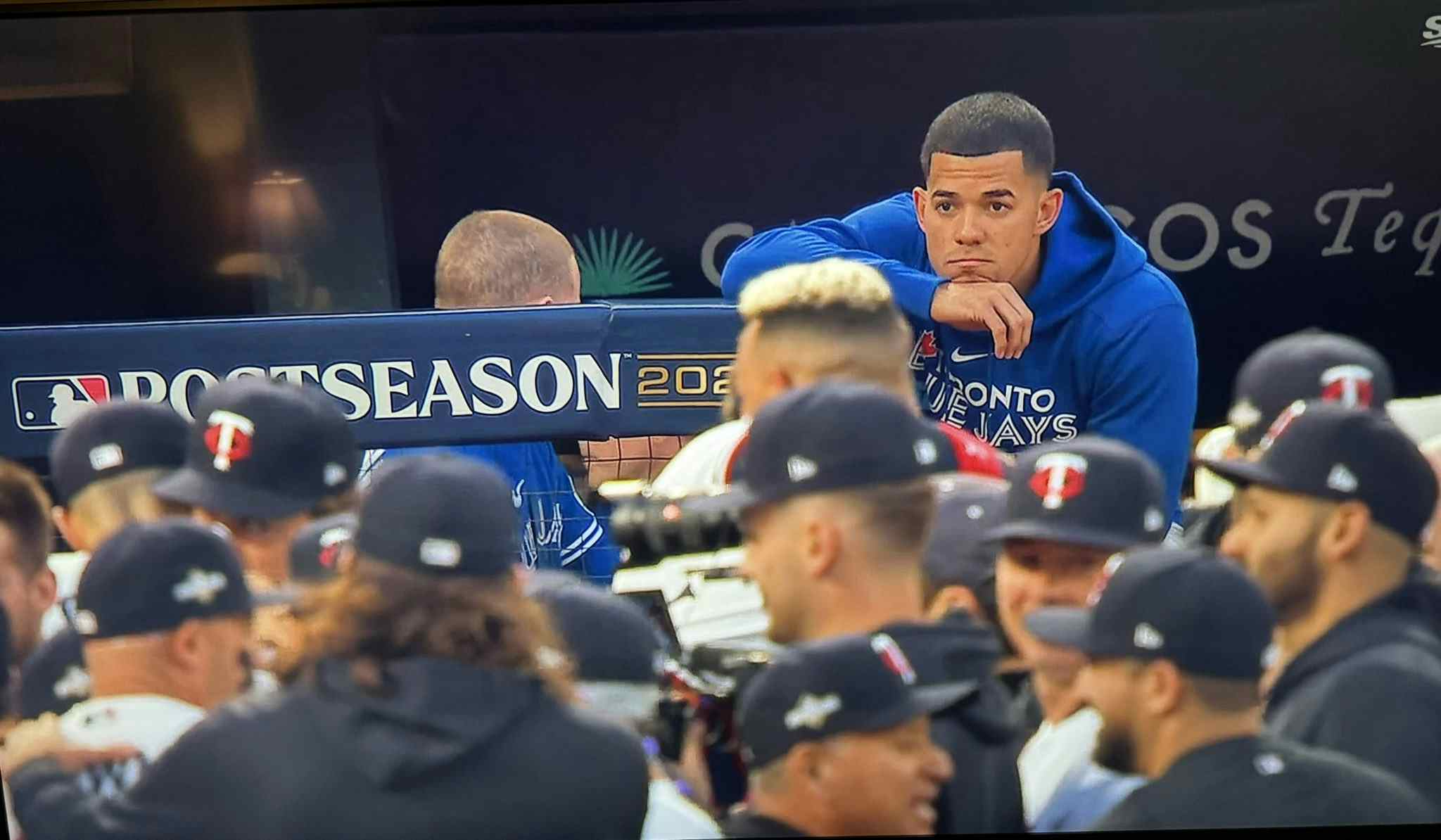 Blue Jays manager John Schneider explains decision to pull Jose Berrios  early for Yusei Kikuchi