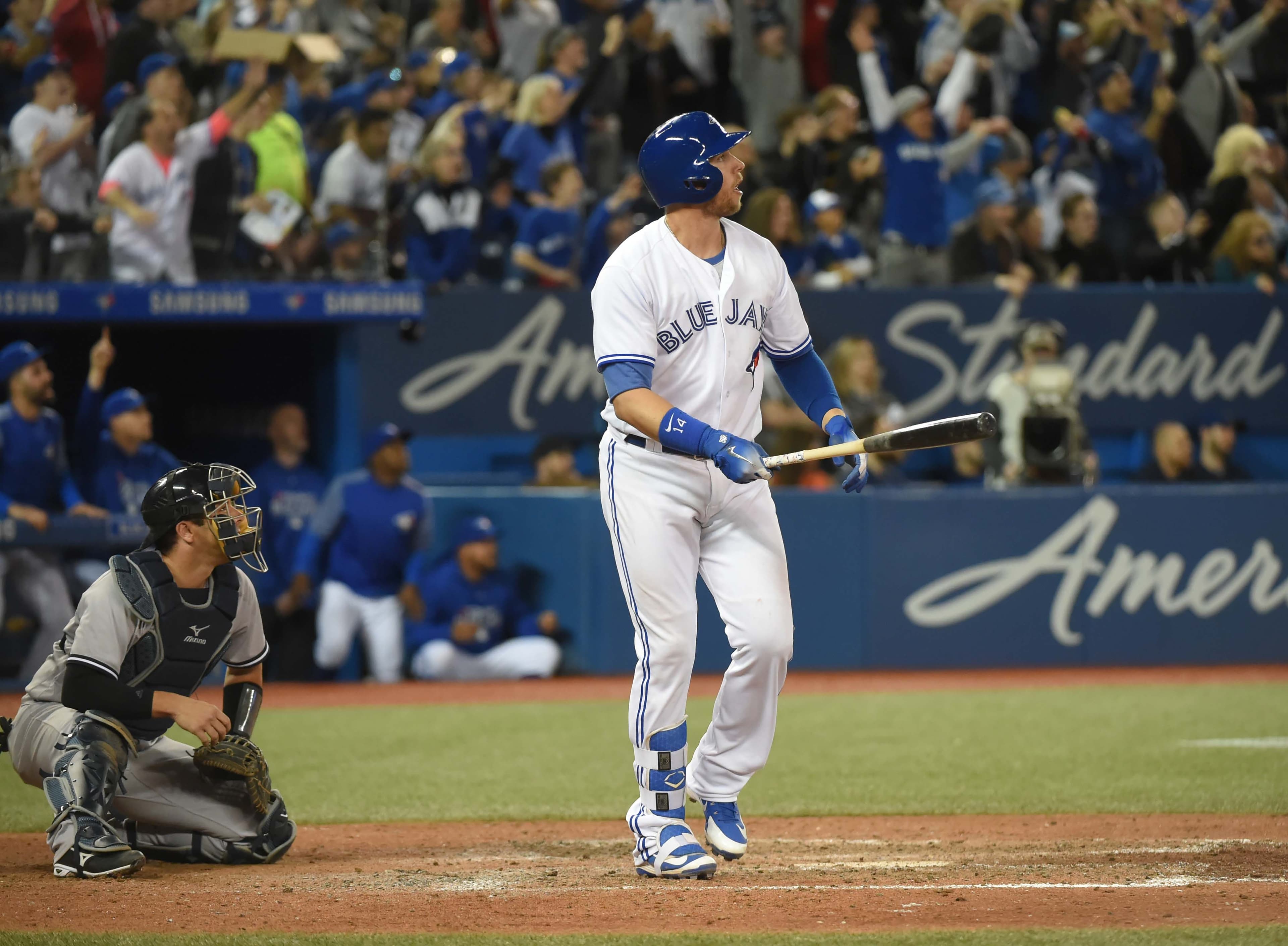 Toronto Blue Jays: Justin Smoak increases his worth