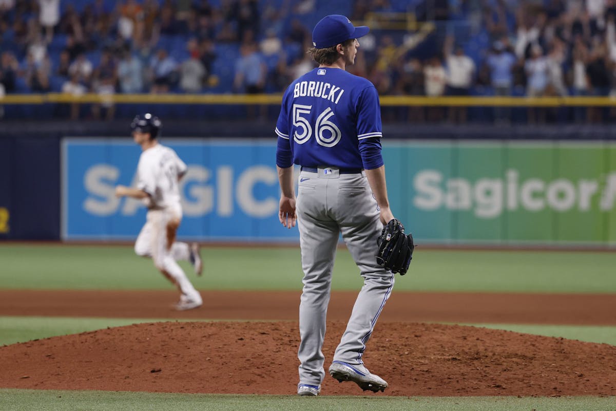 Blue Jays trade Ryan Borucki to Mariners for minor leaguer Tyler