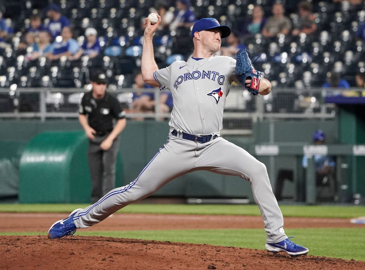 Trevor Richards strikes out five as opener vs. Giants