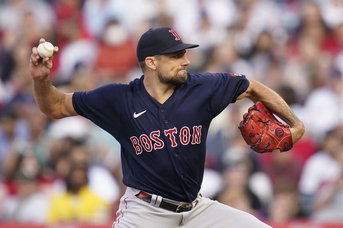 Nate Eovaldi was carving up the Blue Jays, but the bullpen couldn't follow  suit and the Red Sox lost again - The Boston Globe