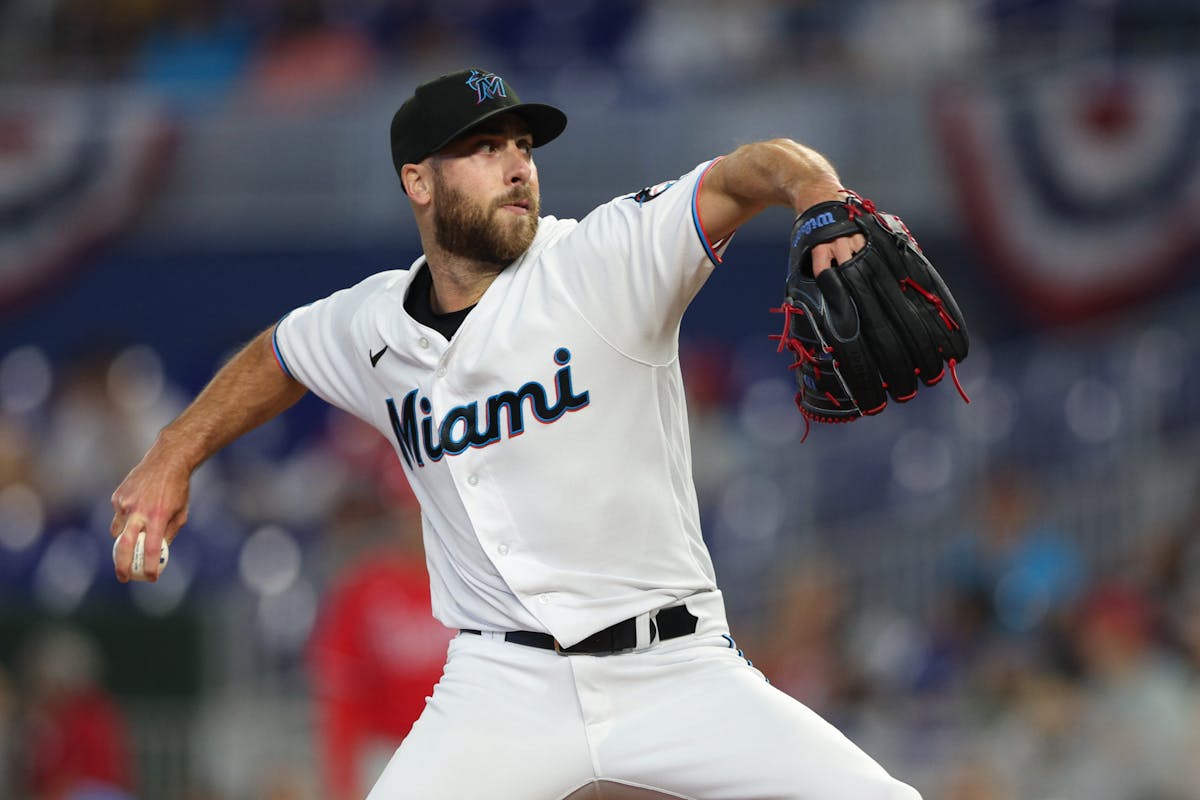 Toronto Blue Jays acquire relievers Anthony Bass and Zach Pop from ...