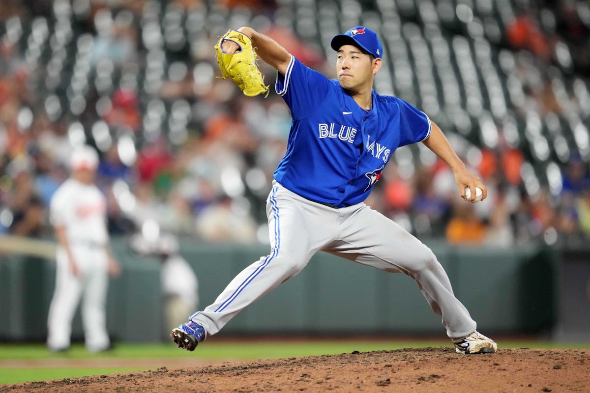 Yusei Kikuchi aided by bullpen, offense in Blue Jays' sweep