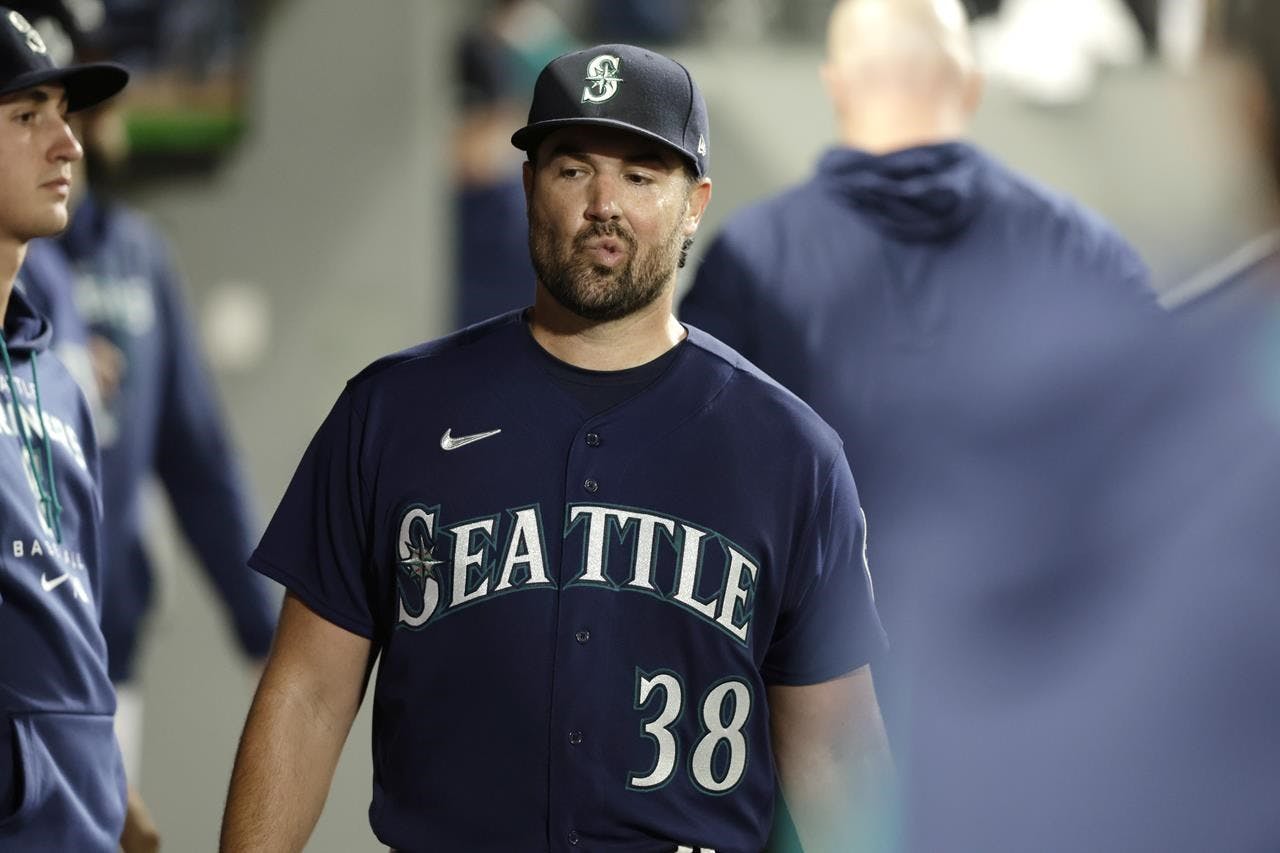 Mariners sign Robbie Ray to five-year, $115 million deal, per