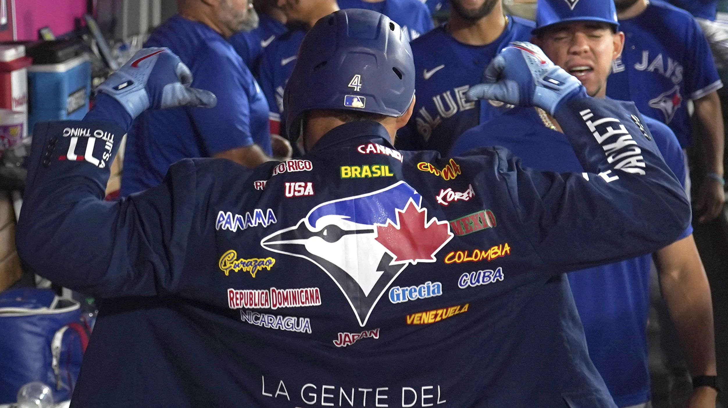 Home Run Jacket (Vladimir Guerrero Jr.) Toronto Blue Jays - Official