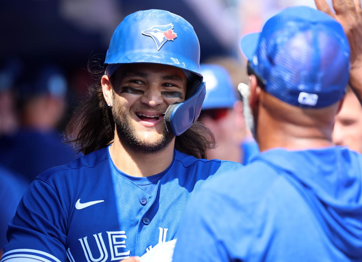 The Blue Jays' Bo Bichette's flow featured on new t-shirt