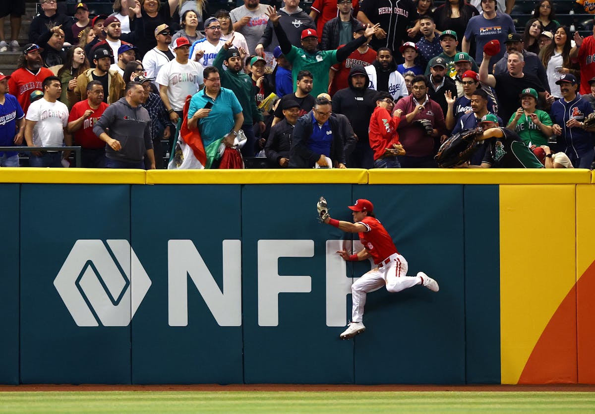 Canada eliminated after pool play at World Baseball Classic with 10-3 loss  to Mexico