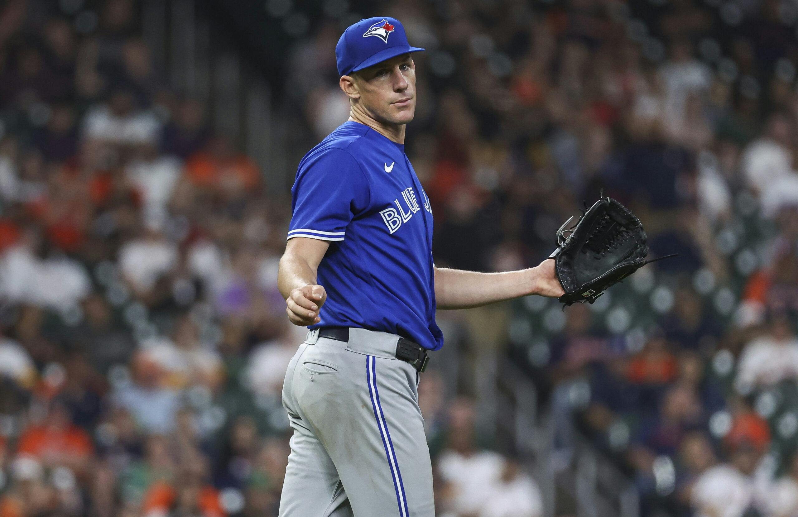 Blue Jays' Chris Bassitt beats Mets, returns to Toronto to be with