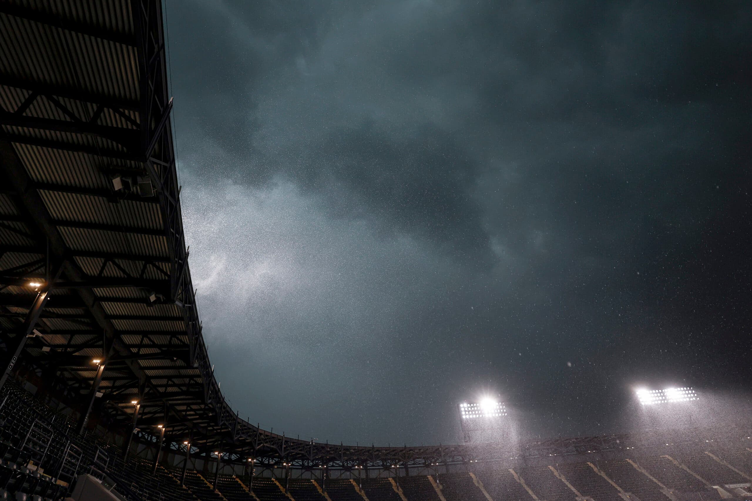 Blue Jays vs. White Sox postponed due to rain, to be made up in doubleheader