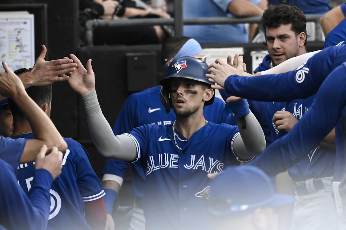 Blue Jays' Cavan Biggio Keeping in Light in the Clubhouse - Sports