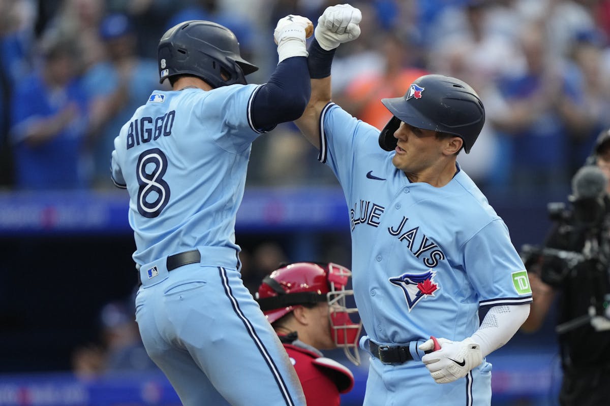 Cincinnati Reds and Toronto Blue Jays start weekend series at GABP