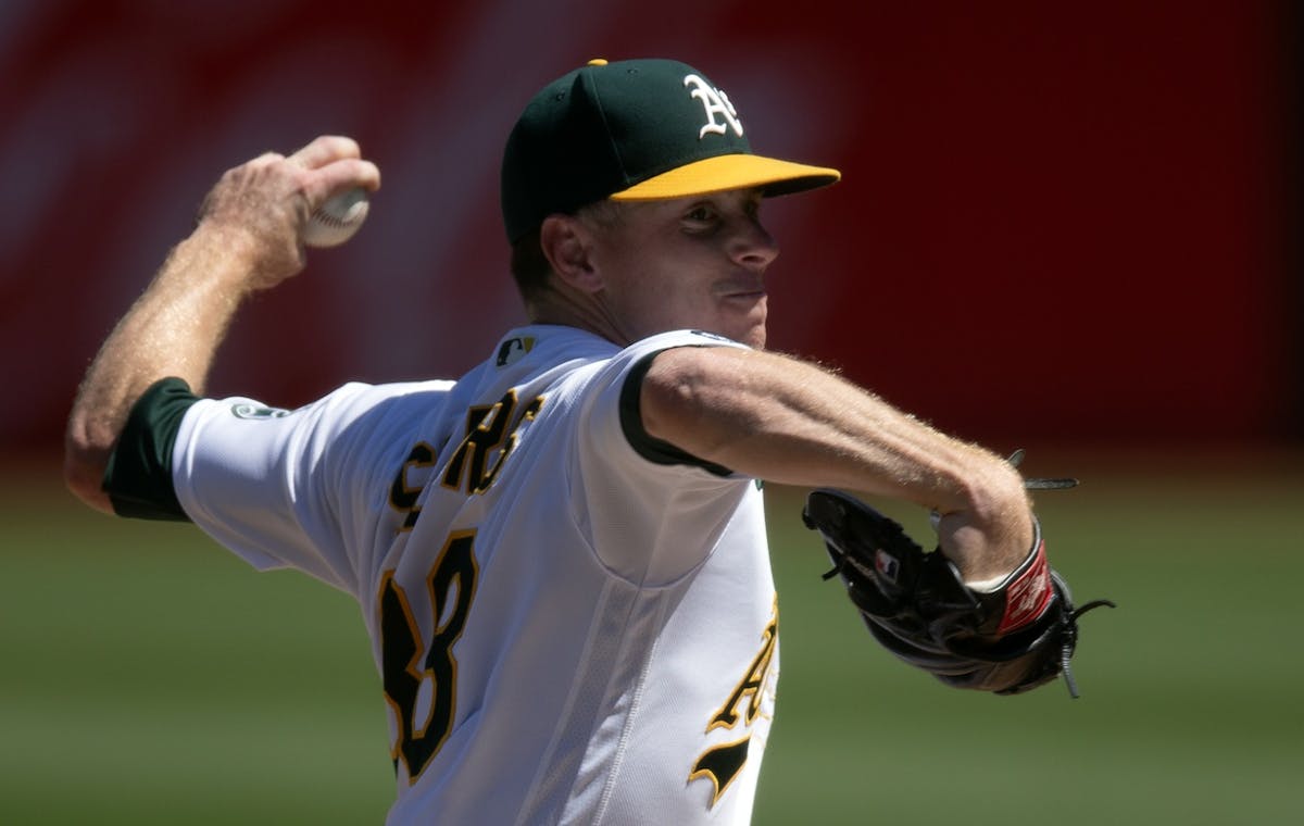 Oakland A's pitchers shine, prevent sweep with win over Toronto