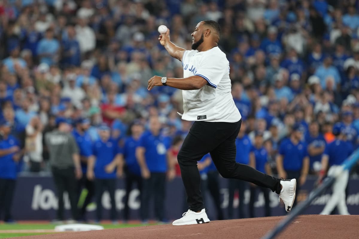 Former Blue Jay Edwin Encarnacion named on 2026 Hall of Fame ballot