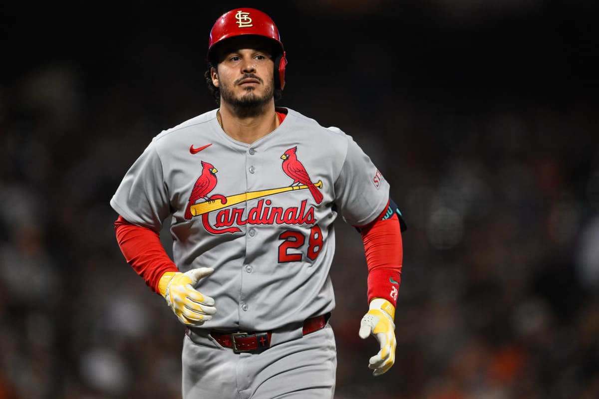 Cardinals trade Nolan Arenado to Diamondbacks