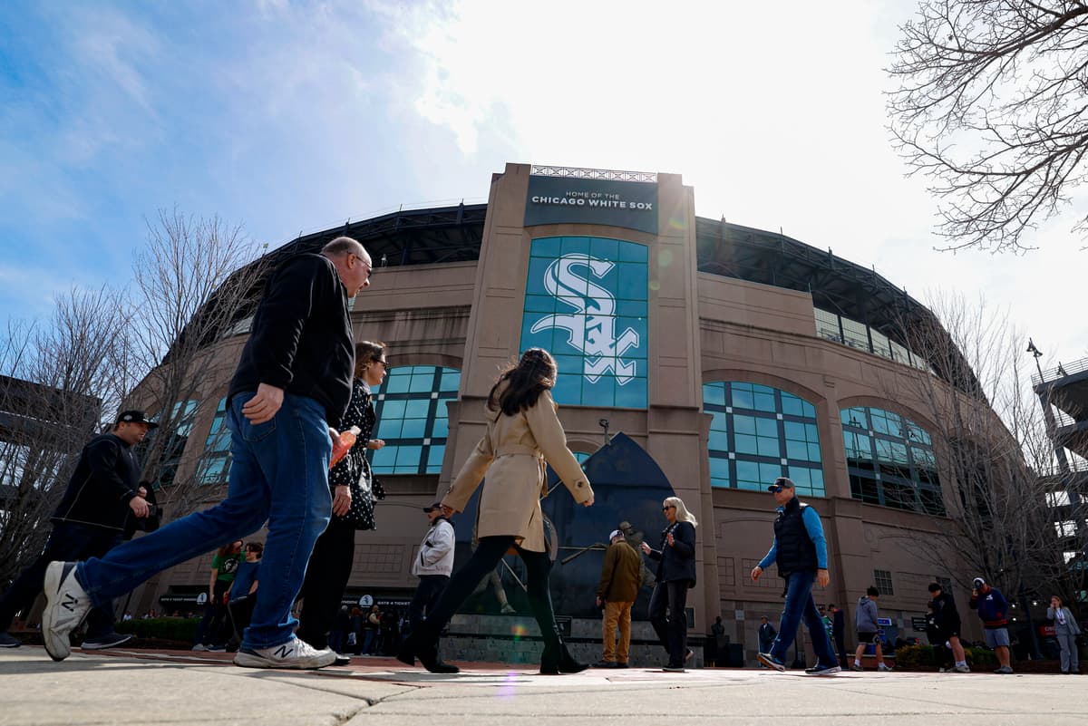 Blue Jays Gameday (April 3): Toronto hits the road for the first time in matchup against White Sox