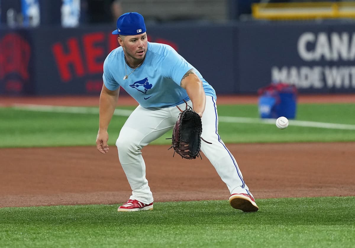 Blue Jays: How Ty France stacks up against other nominees for Gold Glove at first base