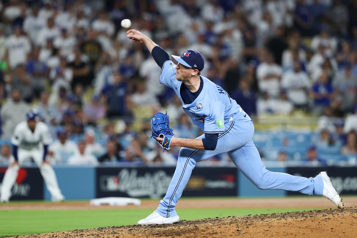 Should Jeff Hoffman be the Blue Jays closer in 2026?