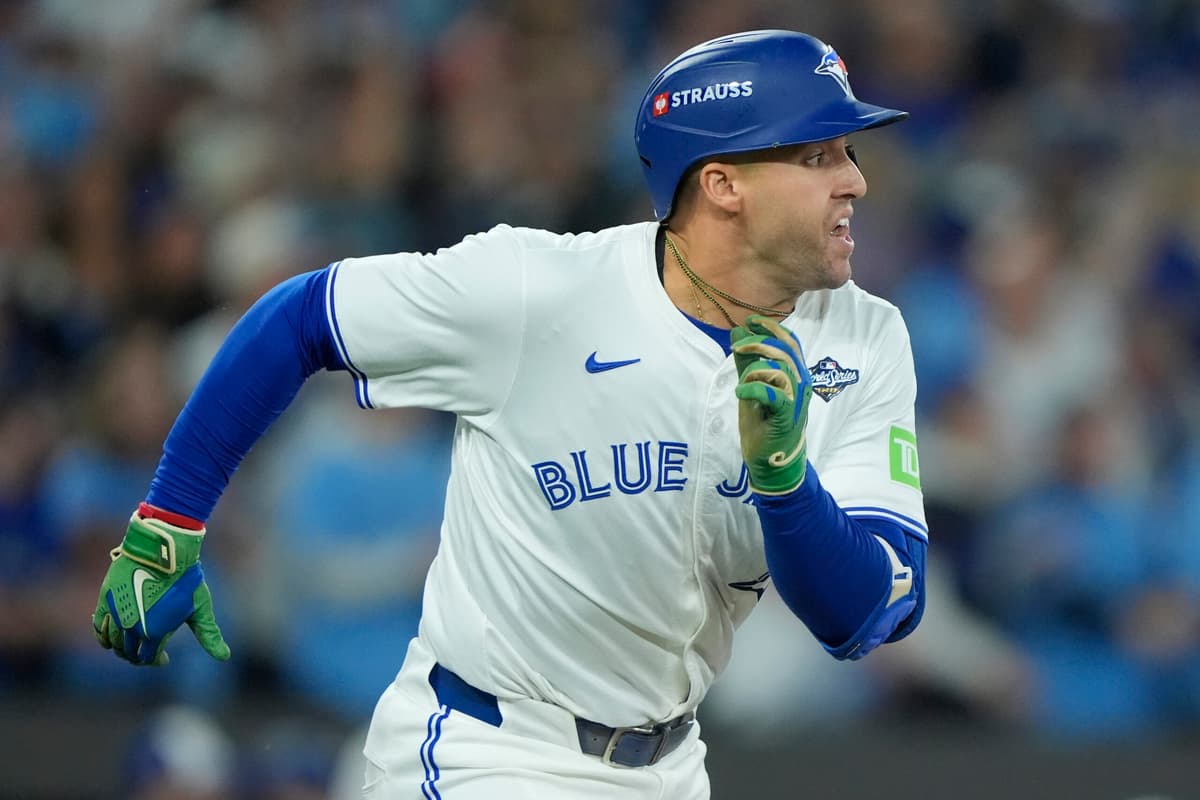 Blue Jays' George Springer wins 2025 Silver Slugger Award as DH