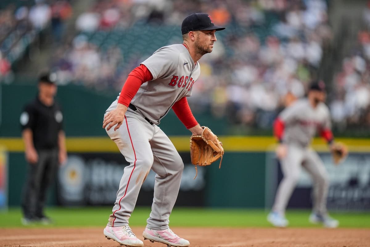 Blue Jays 2025 free agent target: Alex Bregman