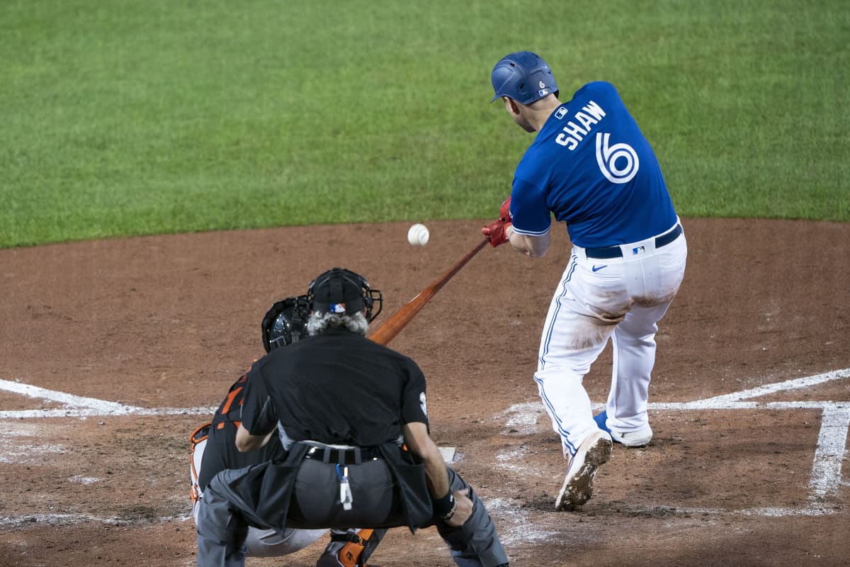 Blue Jays history: Six years ago, Travis Shaw signs a one-year deal