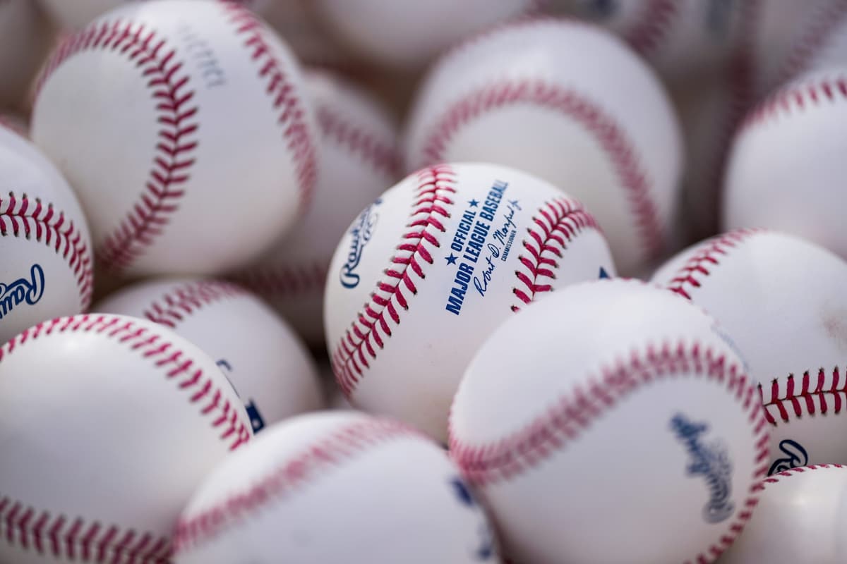 Blue Jays prospect Mason Davenport discusses signing his first professional contract and preparing for 2026 Blue Jays prospect Mason Davenport discusses signing his first professional contract and preparing for 2026